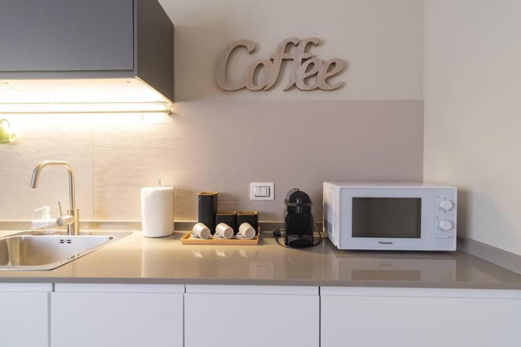 Apartment Rent Casa Almika De Miccolis Bari Dış mekan fotoğraf